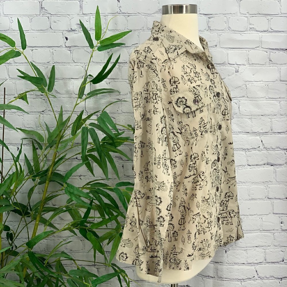 🎉Chico's Tan w/ Aztec People & Animals Blouse - Picture 2 of 5